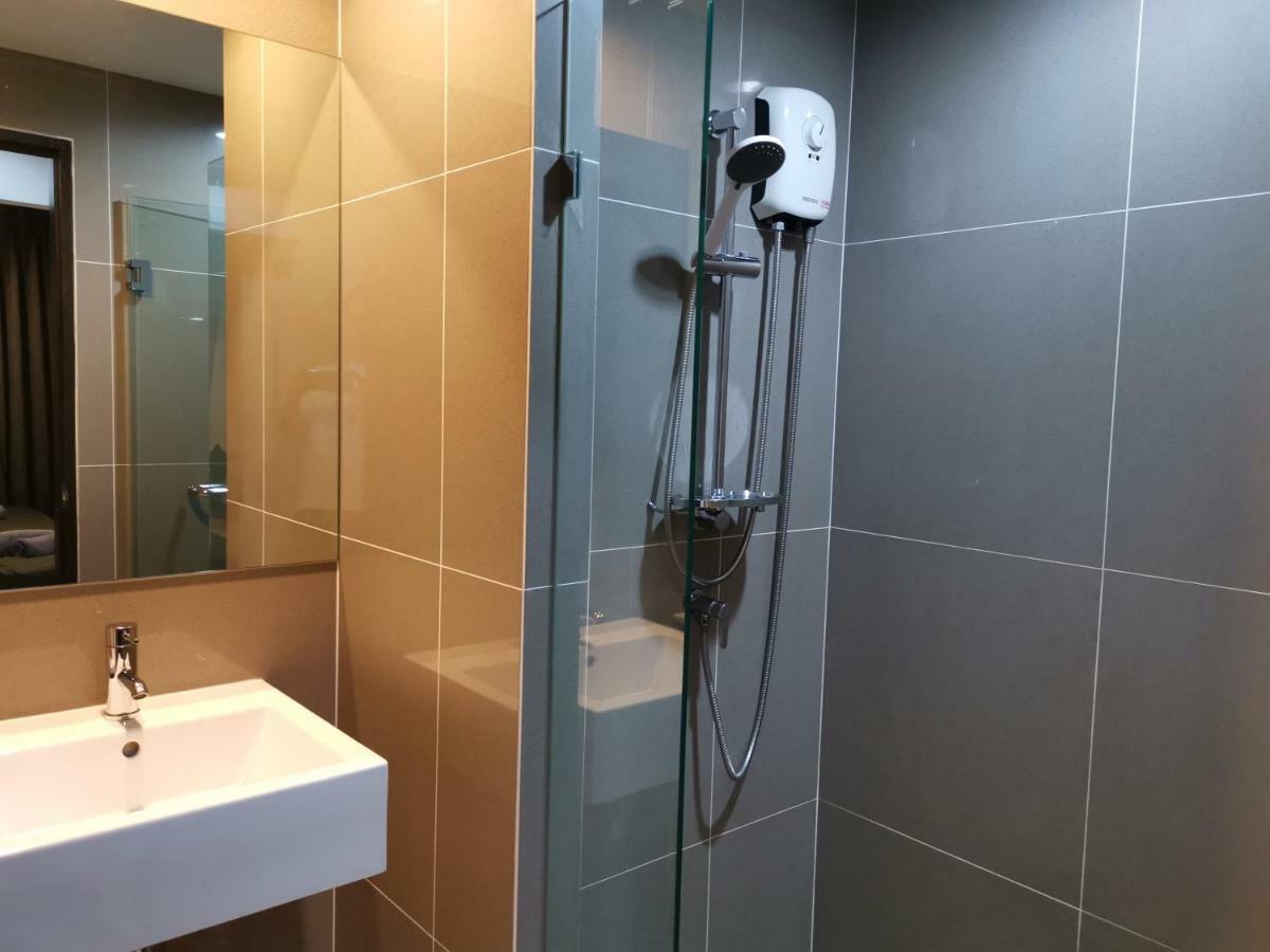 5 Floor - Centrio Condominium In Phuket Town - 30 Mins To Beaches 外观 照片